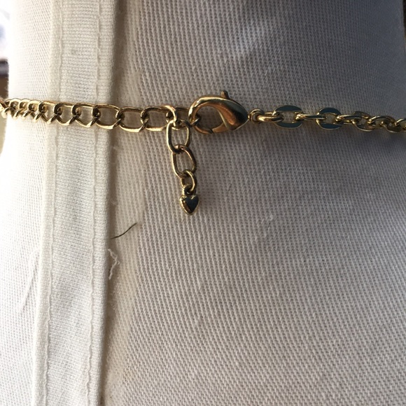 Francesca’s Green Preppy Statement Necklace - Picture 3 of 3